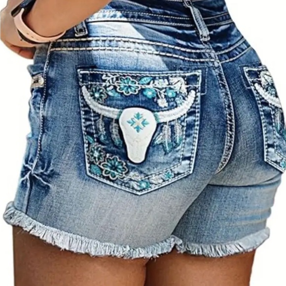 Pants - Blue Jean Shorts with Ornate Embellishments and Frayed Hem